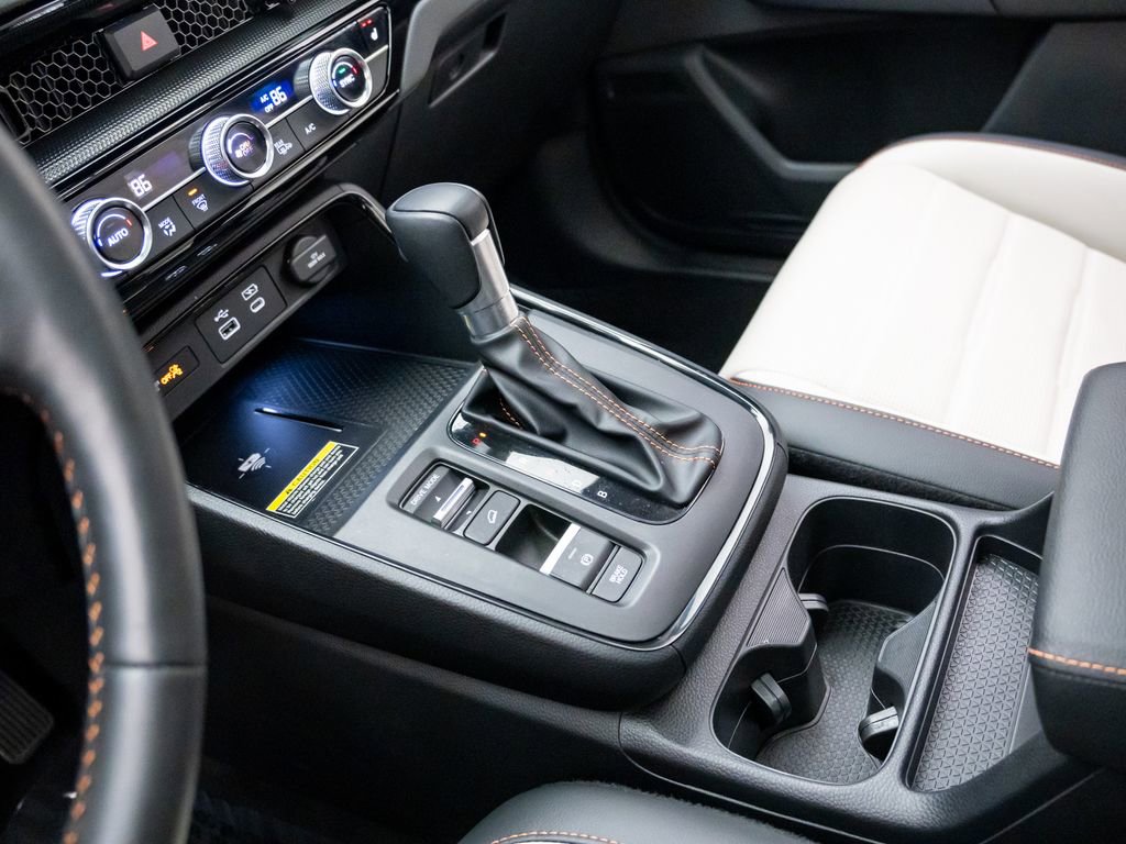 Used 2024 Honda CR-V Sport Touring image 14