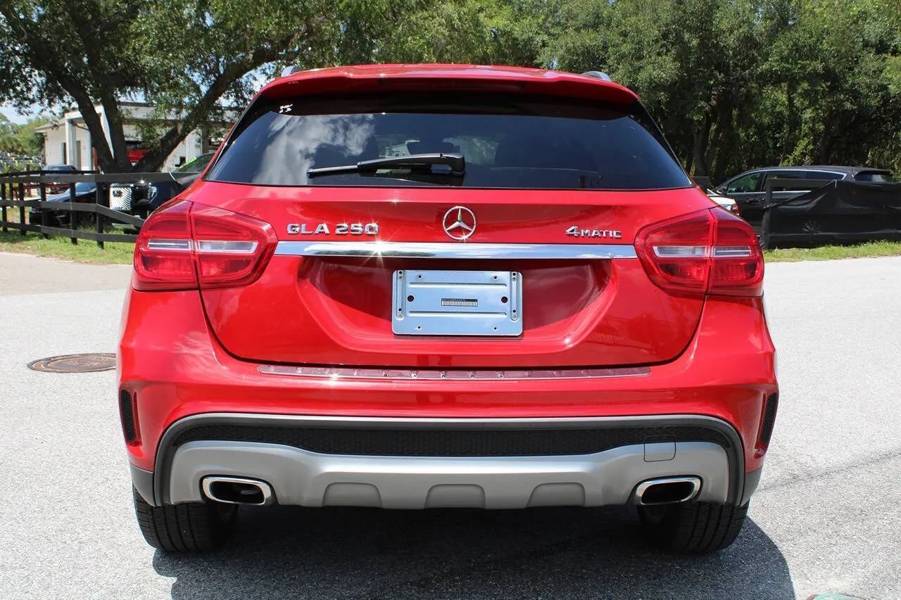 Used 2015 Mercedes-Benz GLA 250 4MATIC w/ Premium Package image 7