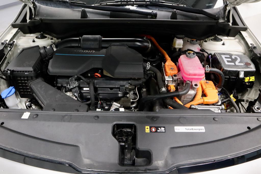 Used 2023 Kia Sportage EX image 17
