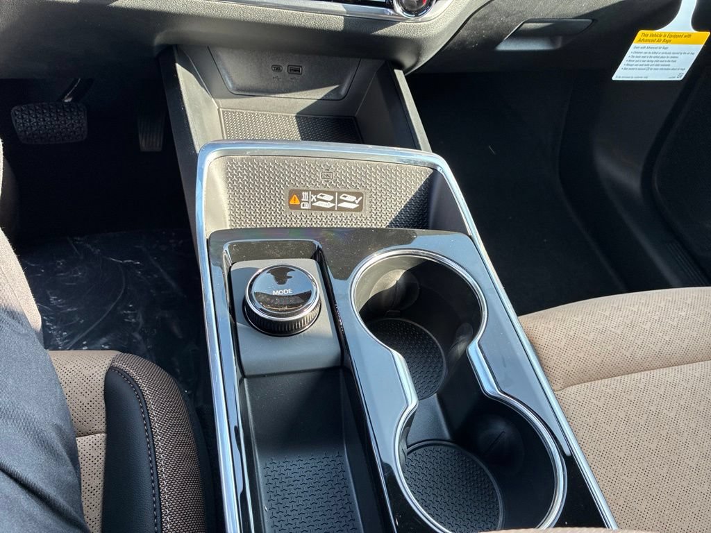 New 2027 Chevrolet Equinox ACTIV w/ Convenience Package III FWD image 29