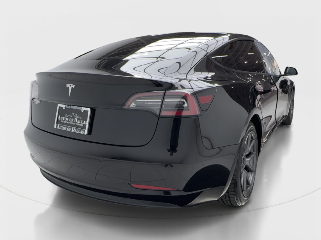 Used 2022 Tesla Model 3 RWD image 11
