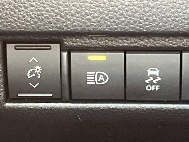 Used 2021 Toyota Venza LE AWD/4WD image 34