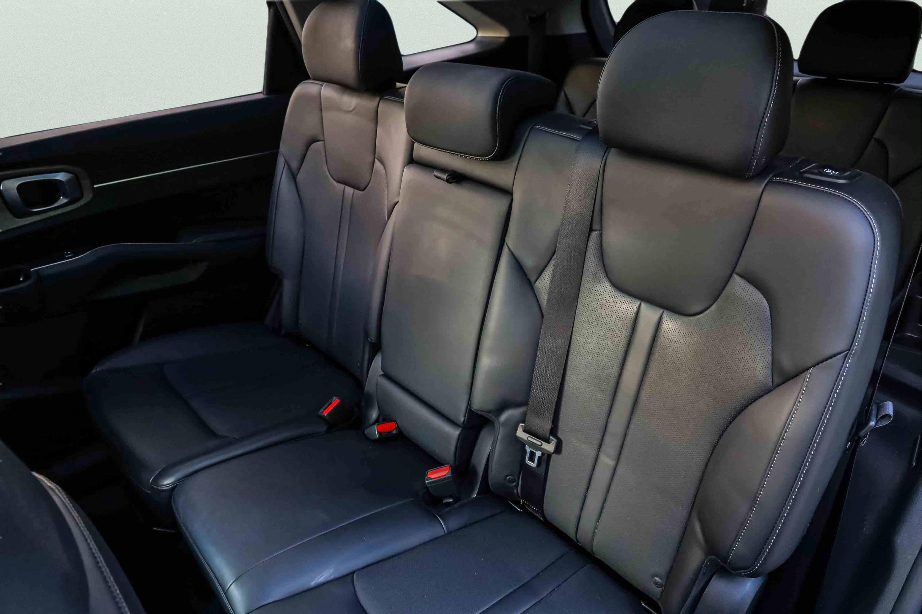 Certified 2023 Kia Sorento S w/ Panoramic Sunroof Package AWD/4WD image 20