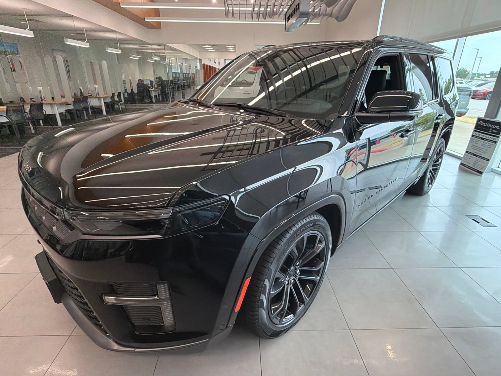 New 2026 Jeep Grand Wagoneer Summit w/ Premium Group III AWD/4WD video 3