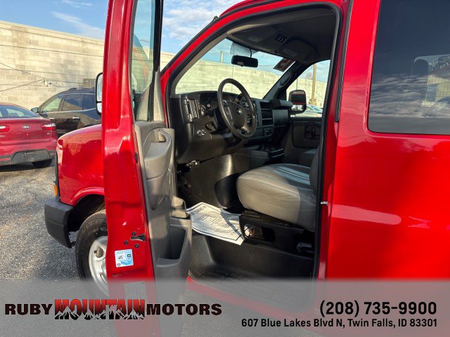 Used 2015 Chevrolet Express 2500 LS image 11