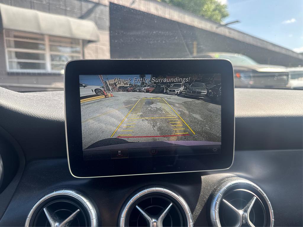 Used 2018 Mercedes-Benz CLA 250 4MATIC image 21