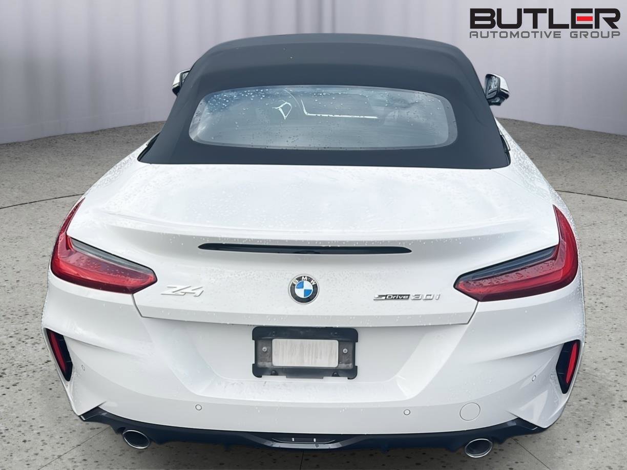 Used 2020 BMW Z4 sDrive30i w/ Executive Package image 9