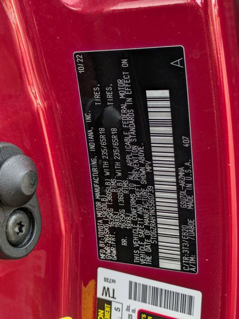 Used 2022 Toyota Highlander XLE image 36