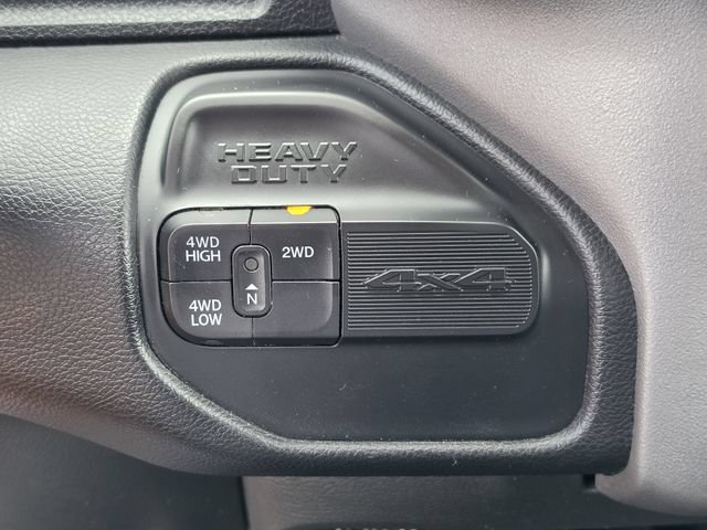 Used 2024 RAM 3500 Big Horn AWD/4WD image 27