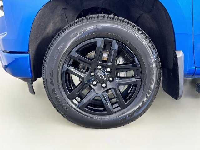 Used 2023 Chevrolet Silverado 1500 Custom AWD/4WD image 30