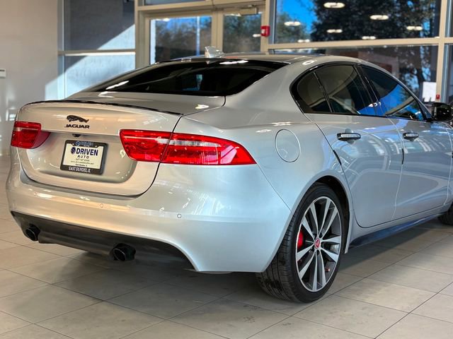 Used 2018 Jaguar XE R-Sport image 11