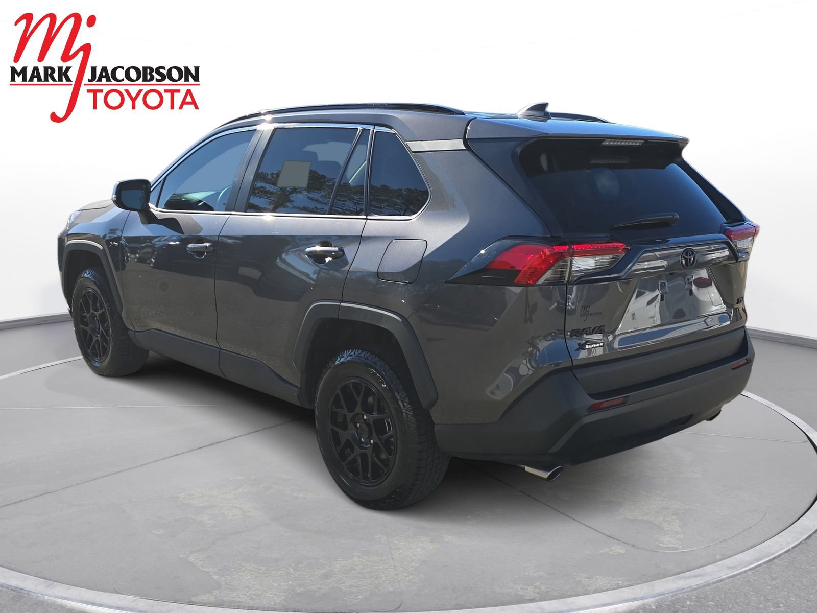 Used 2024 Toyota RAV4 XLE image 13