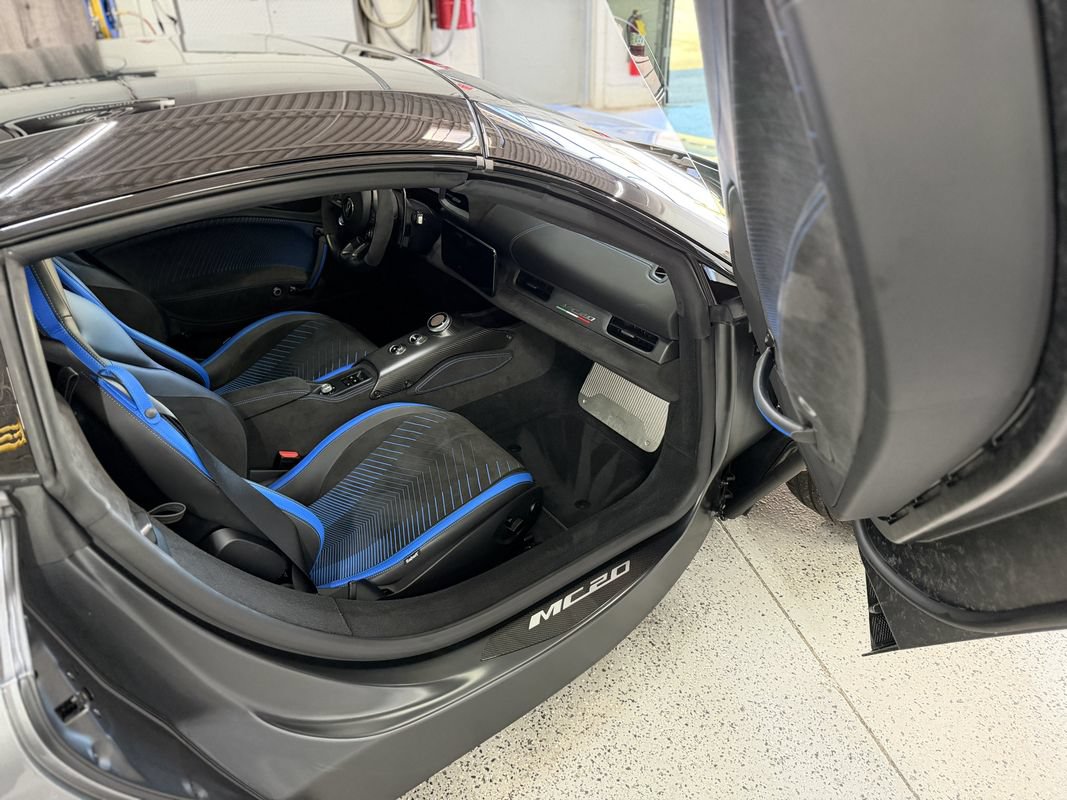 Used 2024 Maserati MC20 Cielo RWD image 34