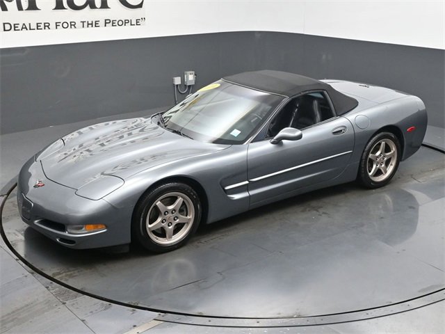 Used 2004 Chevrolet Corvette Convertible w/ Preferred Equipment Group image 36