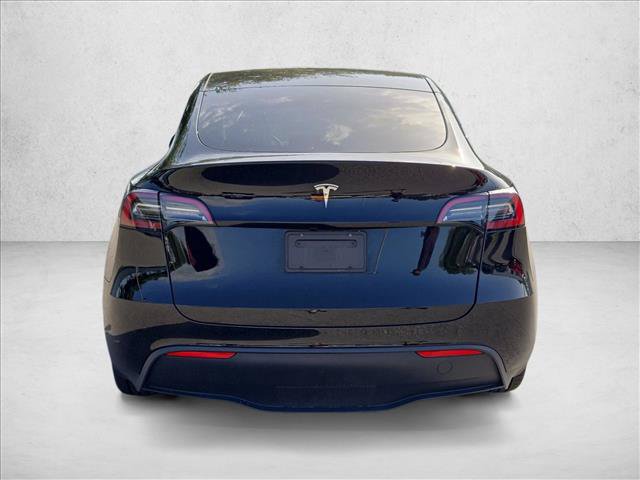 Used 2024 Tesla Model Y 2WD image 6