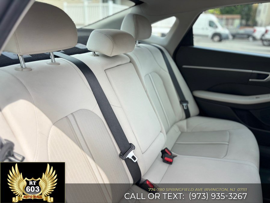 Used 2024 Hyundai Sonata SEL FWD image 11
