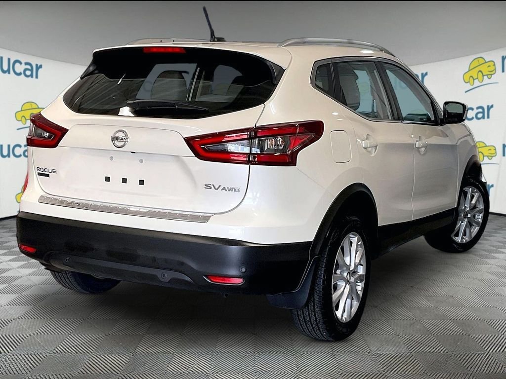 Used 2022 Nissan Rogue Sport SV AWD/4WD image 6