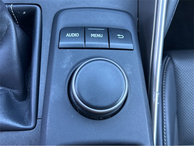 Used 2017 Lexus IS 200t image 10