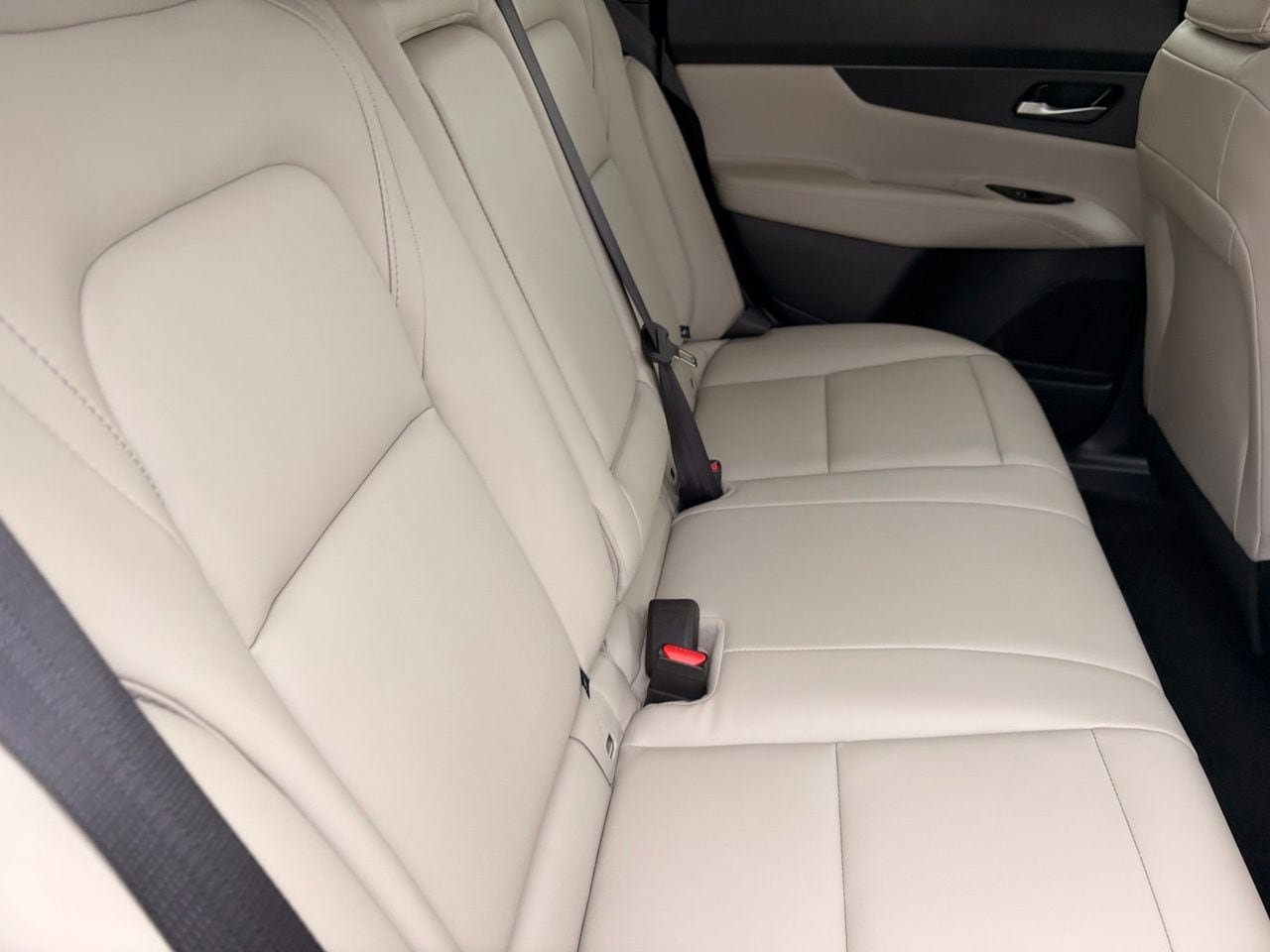 Certified 2025 Nissan Murano SV AWD/4WD image 14