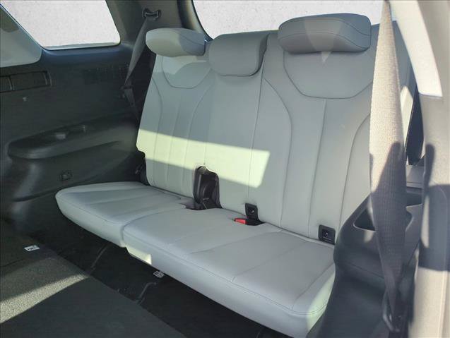 Used 2023 Hyundai Palisade SEL AWD/4WD image 9