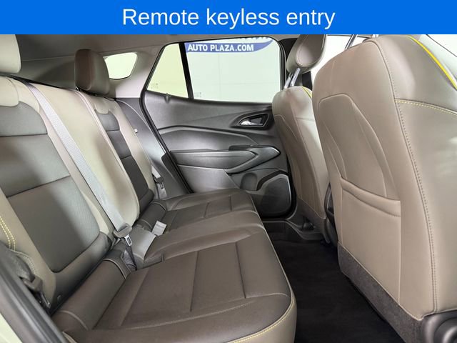 Used 2025 Chevrolet Trax ACTIV FWD image 19