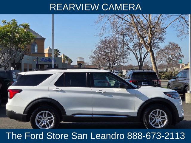 Certified 2025 Ford Explorer Active image 9