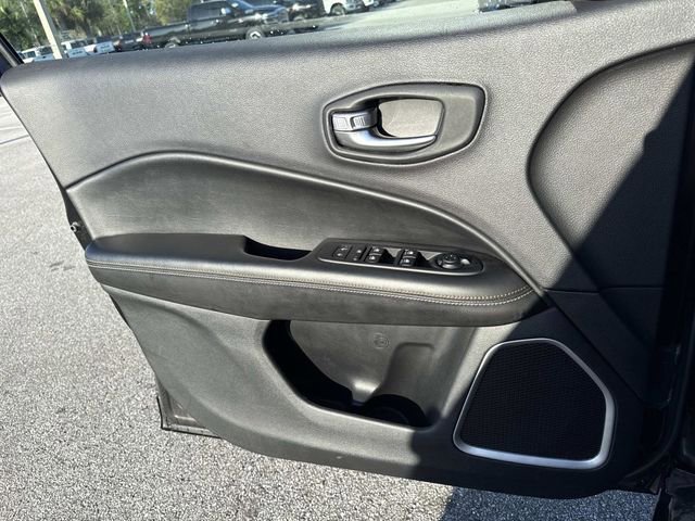 Used 2020 Jeep Compass Latitude image 17