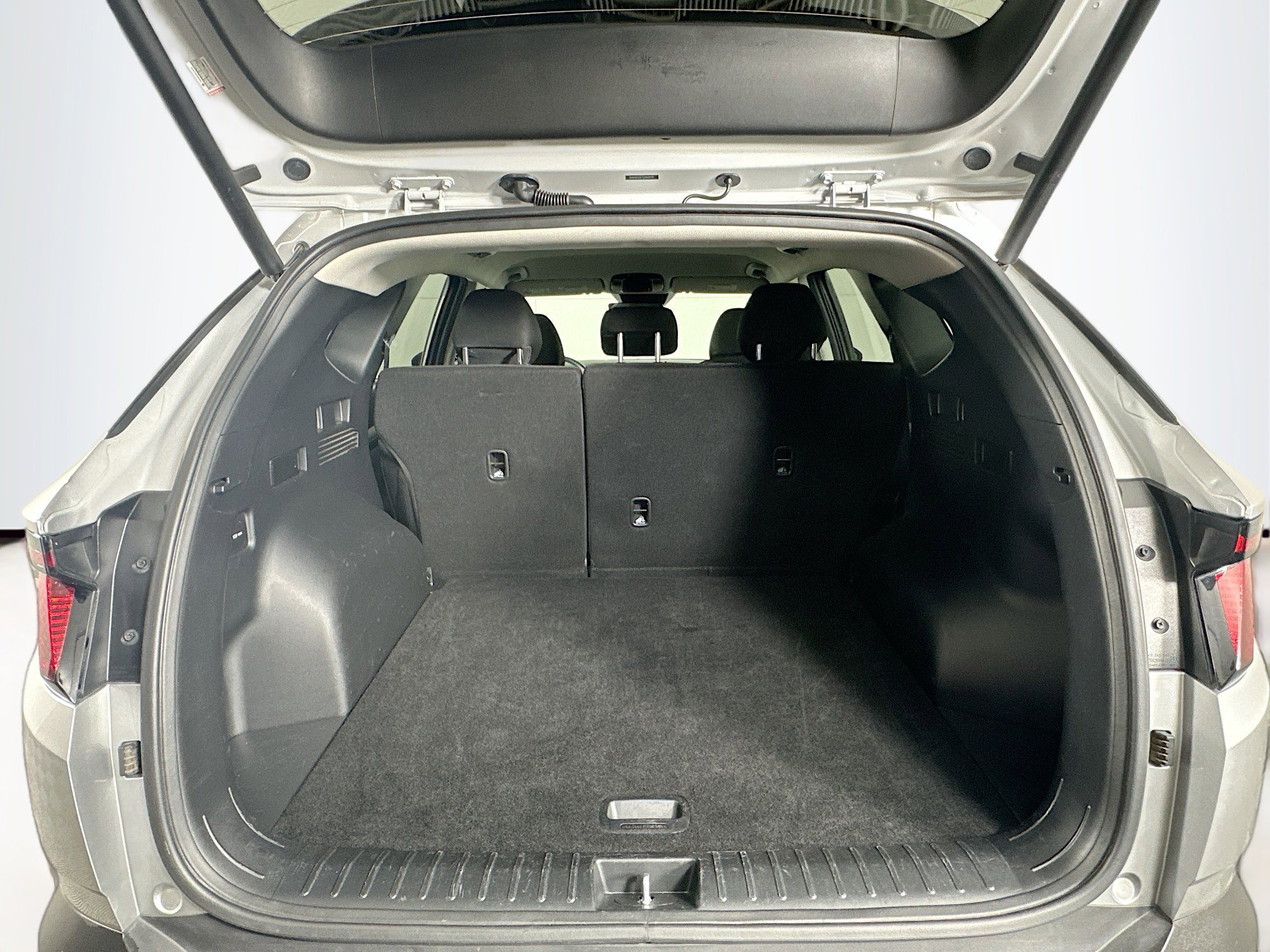 Used 2025 Hyundai Tucson SEL FWD image 28