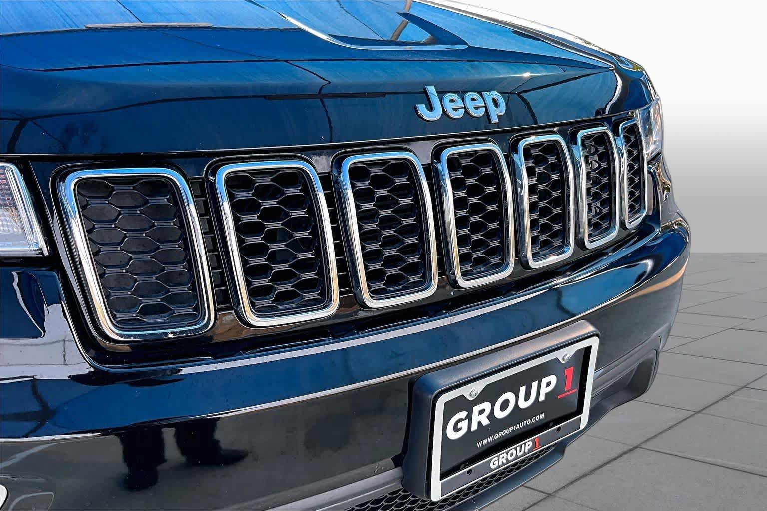 Used 2022 Jeep Grand Cherokee Laredo E w/ Security & Convenience Group AWD/4WD image 29