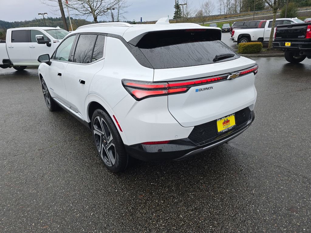 New 2026 Chevrolet Equinox EV LT image 4