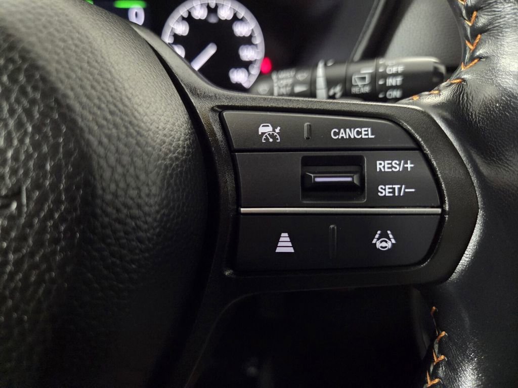 Used 2025 Honda CR-V Sport-L image 17