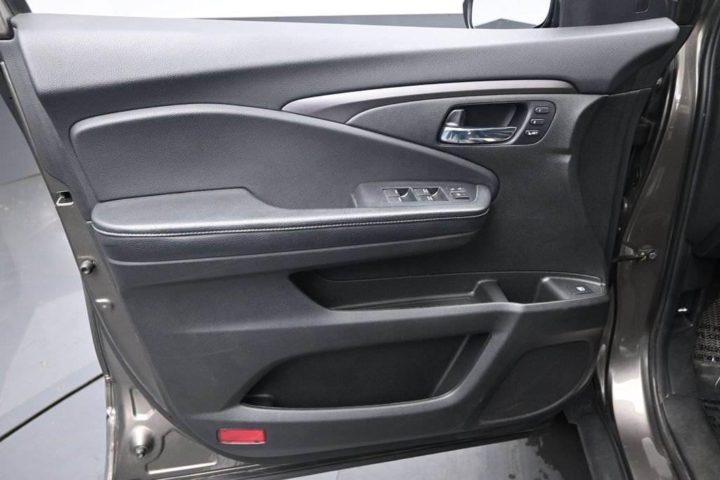 Used 2022 Honda Ridgeline RTL image 19