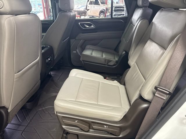 Used 2021 Chevrolet Tahoe Z71 w/ Max Trailering Package AWD/4WD image 19
