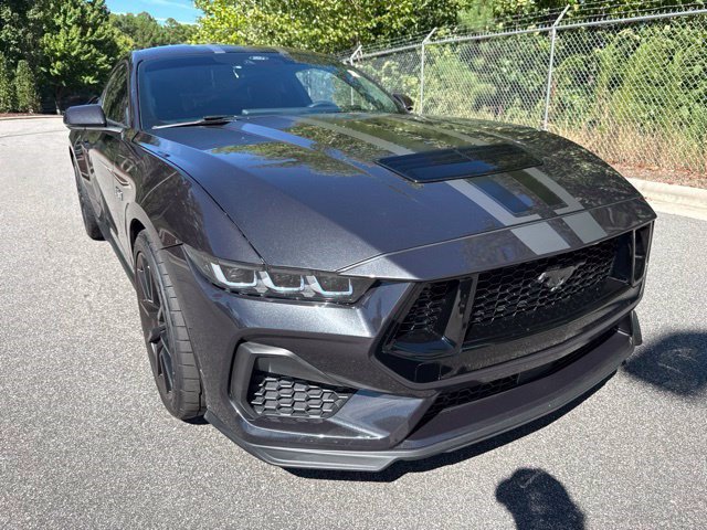 Used 2024 Ford Mustang GT Premium w/ GT Performance Package RWD image 3