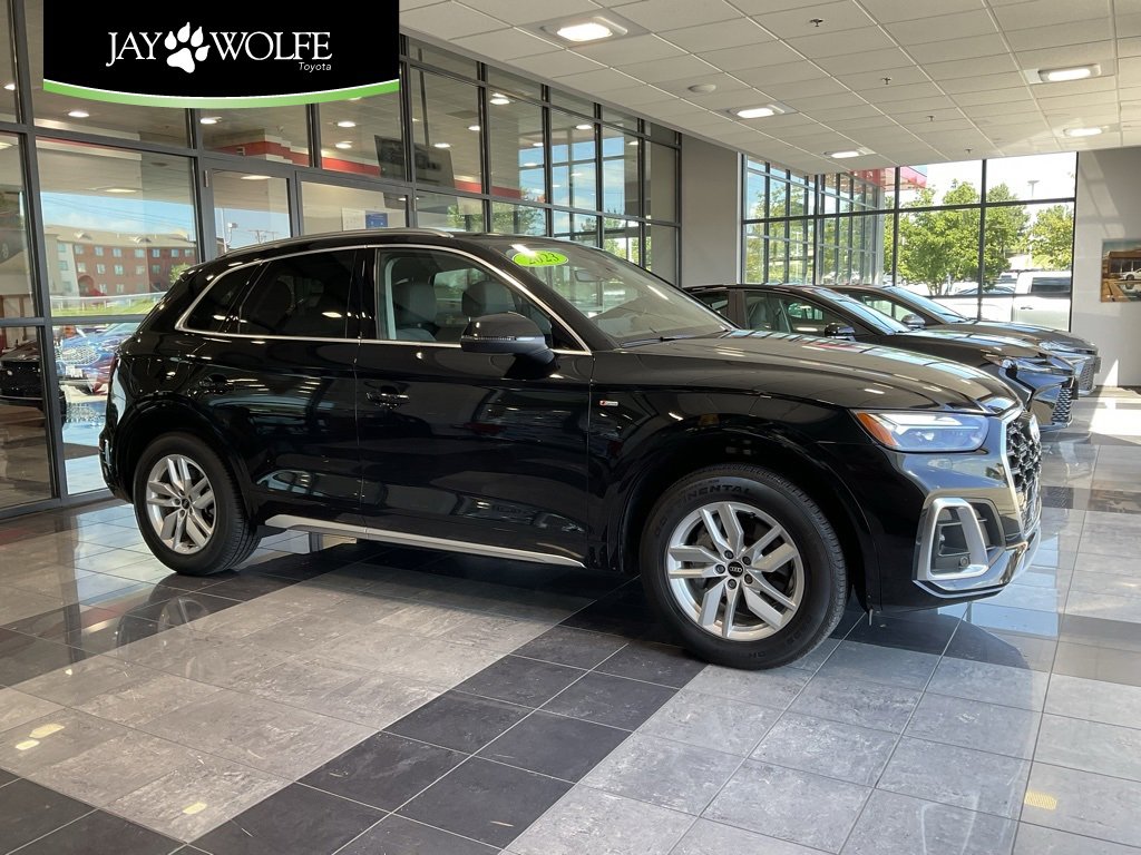 Used 2023 Audi Q5 2.0T Premium w/ Convenience Package