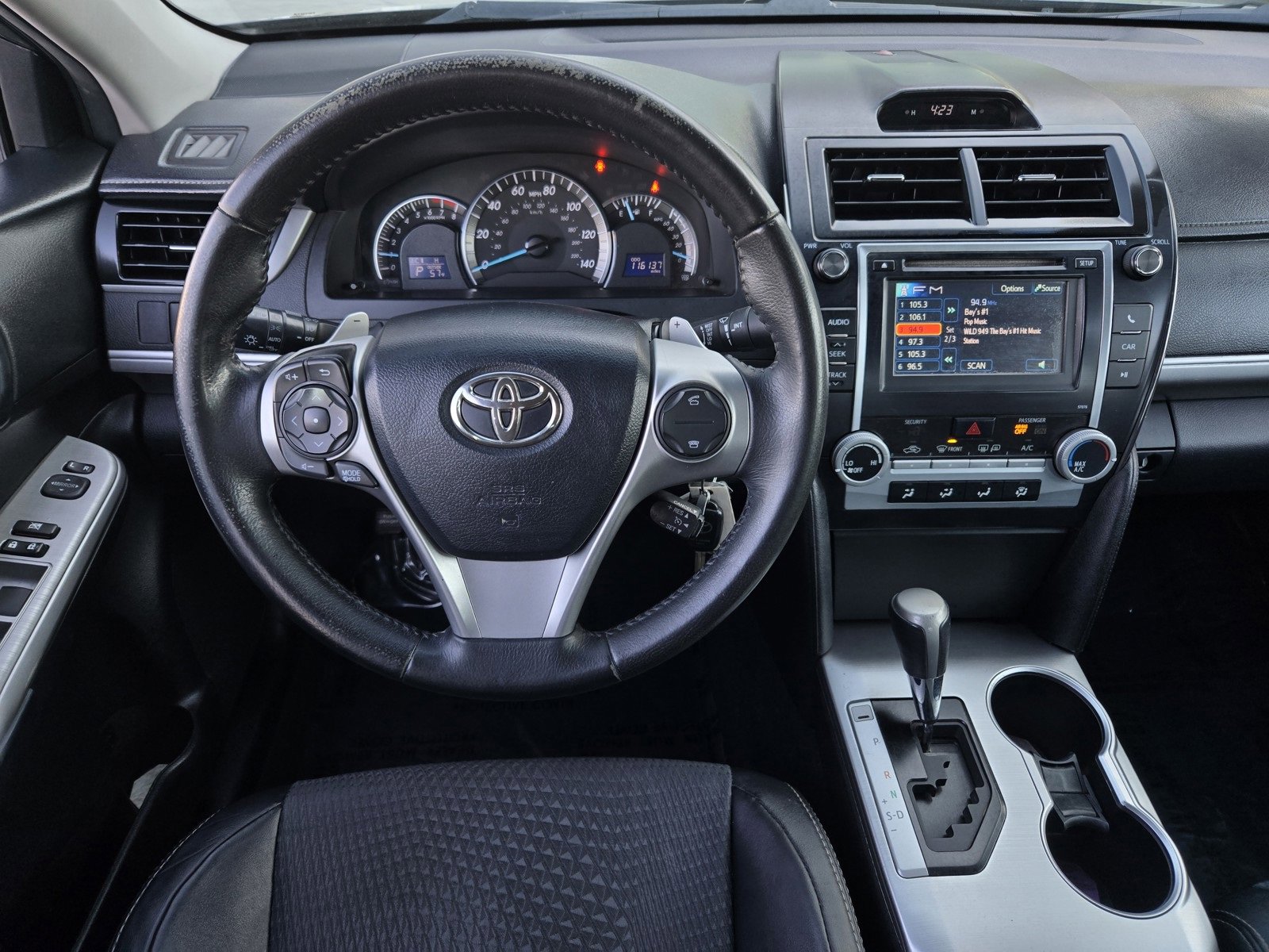 Used 2013 Toyota Camry SE image 11