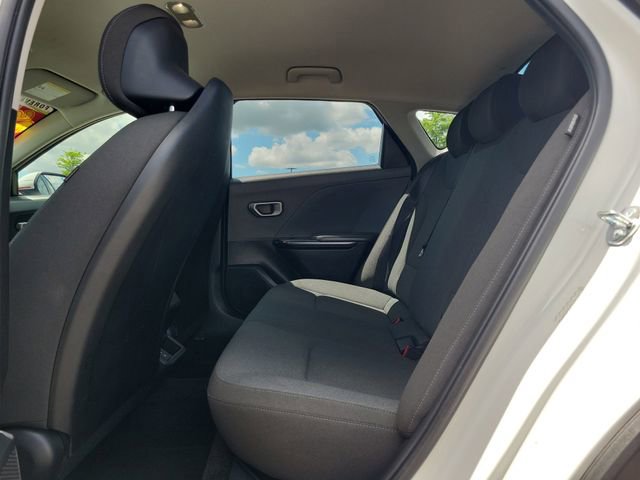 Used 2025 Kia K4 FWD image 10