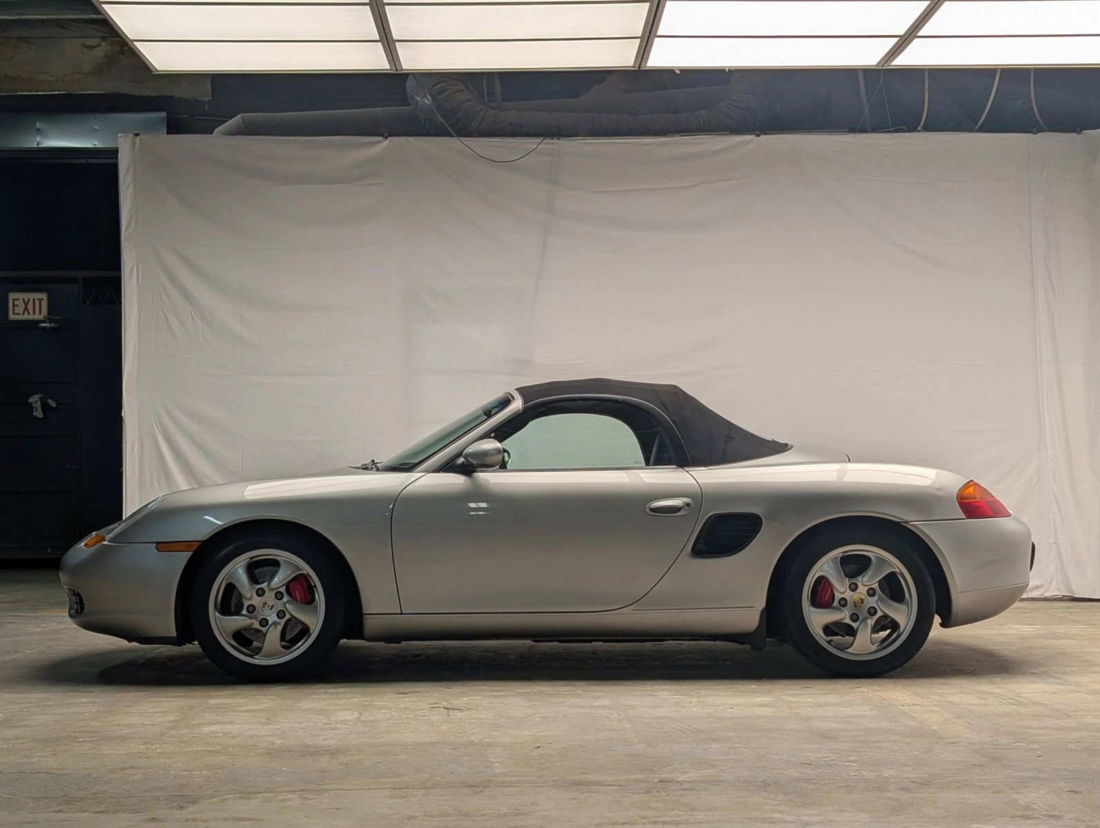 Used 2002 Porsche Boxster S image 4