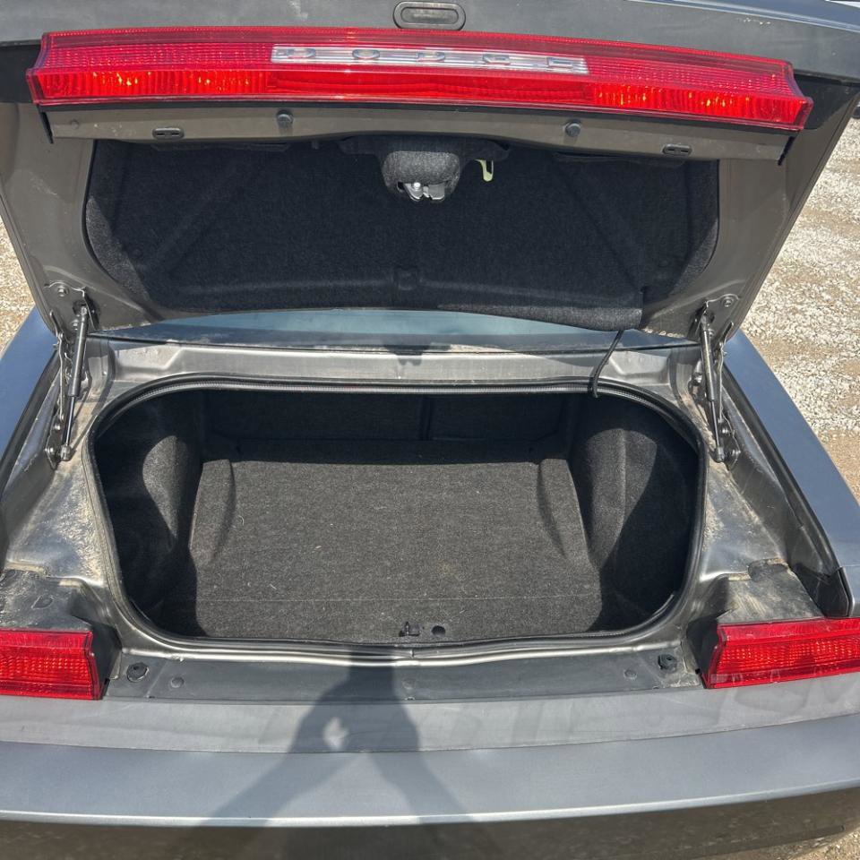 Used 2012 Dodge Challenger SXT Plus image 21