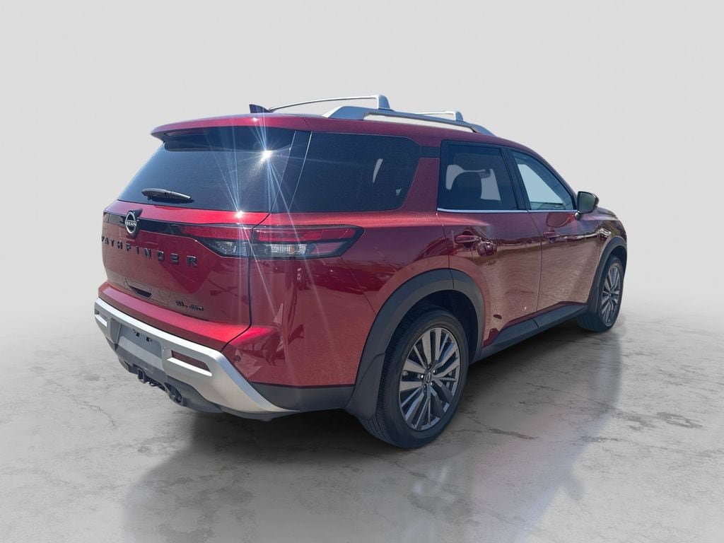 Used 2023 Nissan Pathfinder SL w/ SL Premium Package AWD/4WD image 8