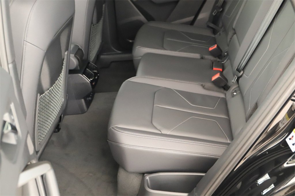 New 2025 Audi Q3 2.0T Premium image 28