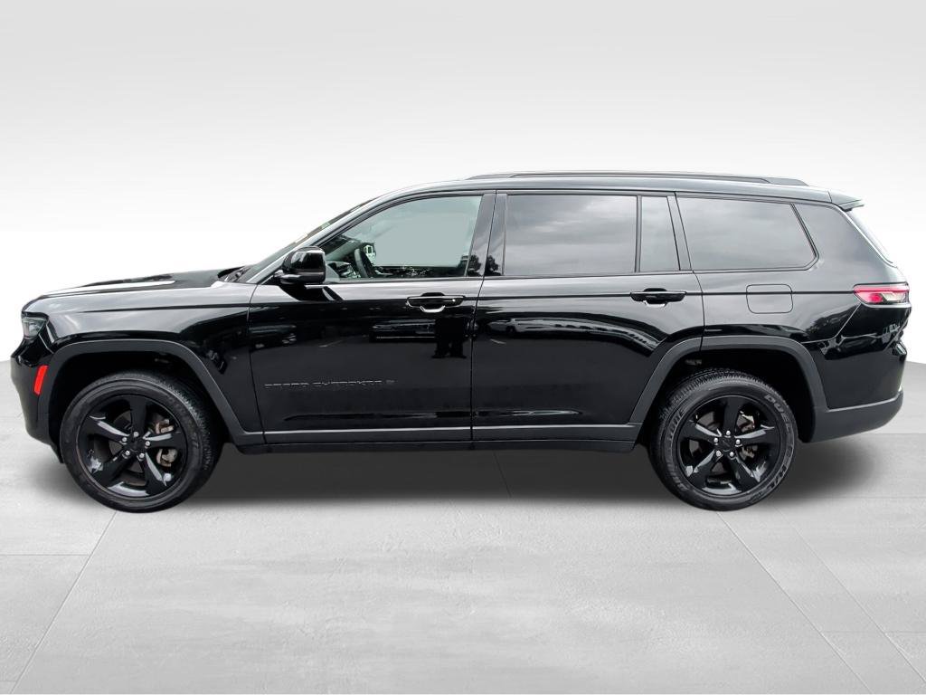 Certified 2023 Jeep Grand Cherokee L Altitude AWD/4WD image 2