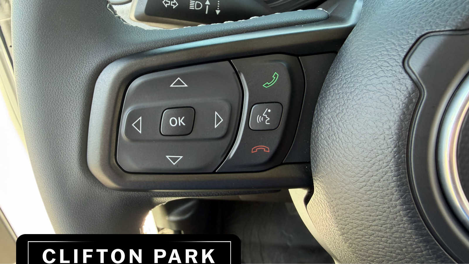 Certified 2025 Jeep Wrangler Unlimited Sport AWD/4WD image 19