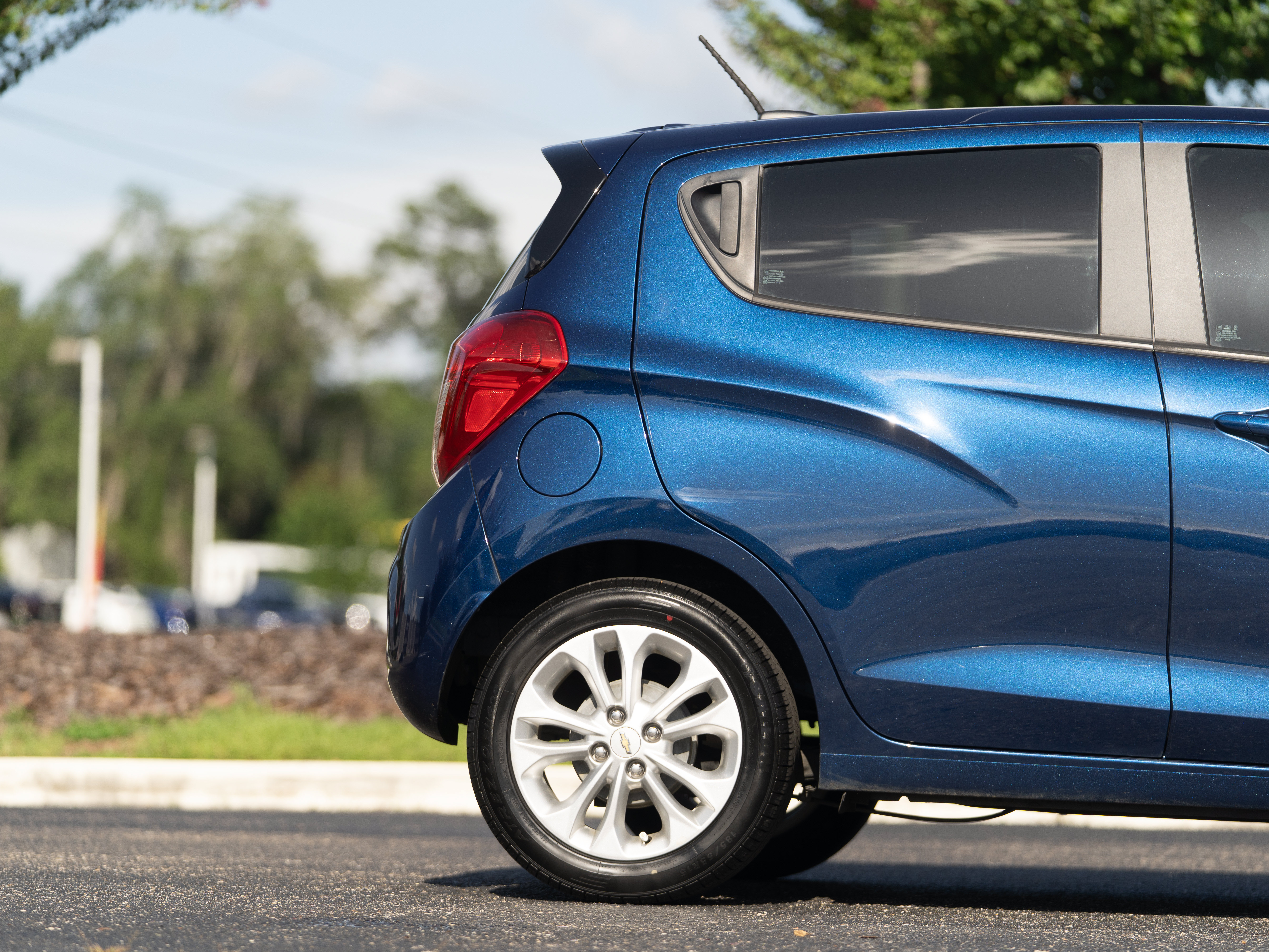 Used 2022 Chevrolet Spark LT FWD image 7