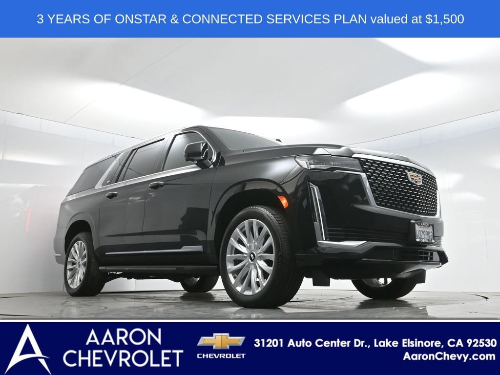 Used 2023 Cadillac Escalade ESV Luxury image 2