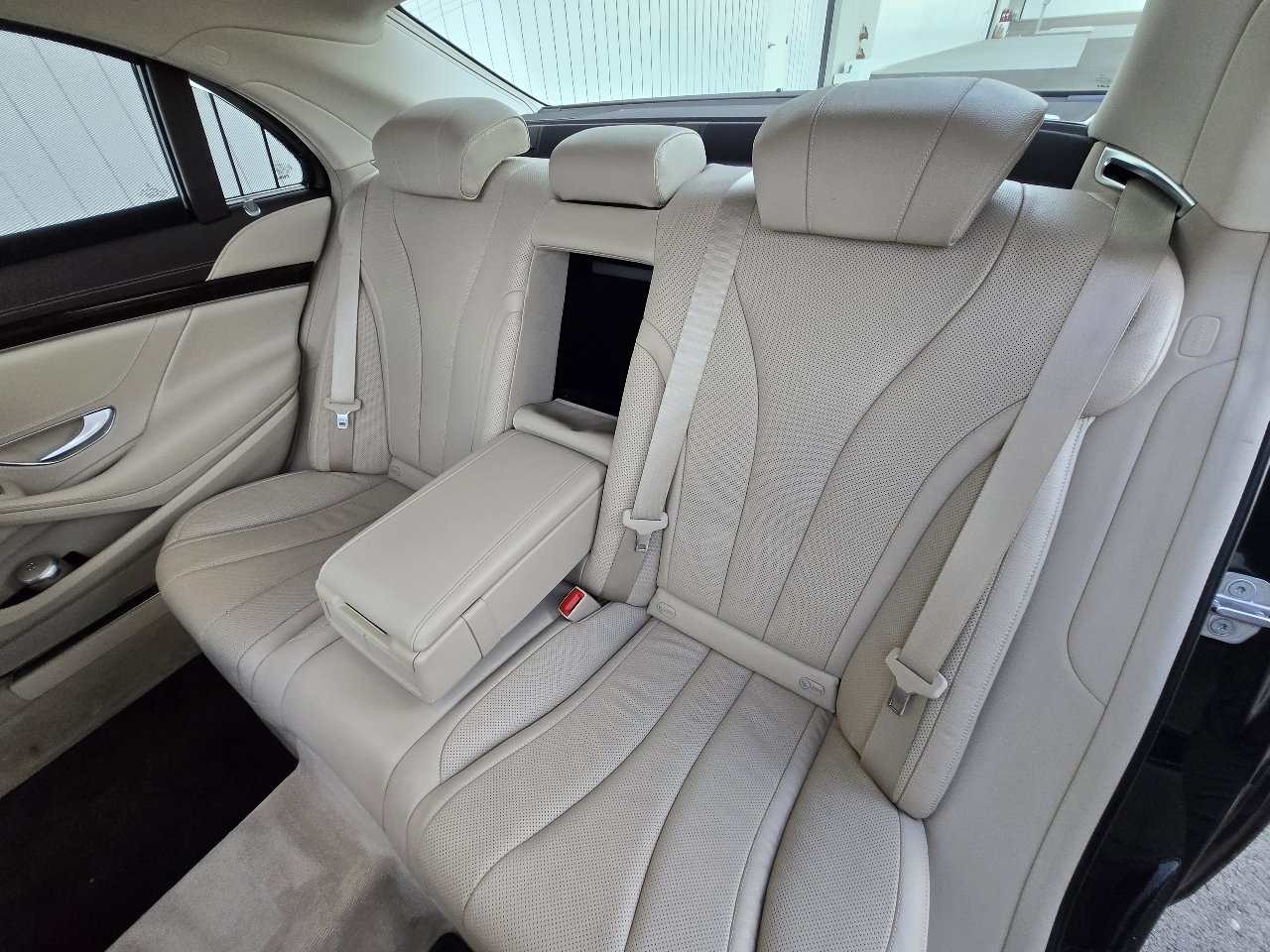 Used 2020 Mercedes-Benz S 450 Sedan image 6