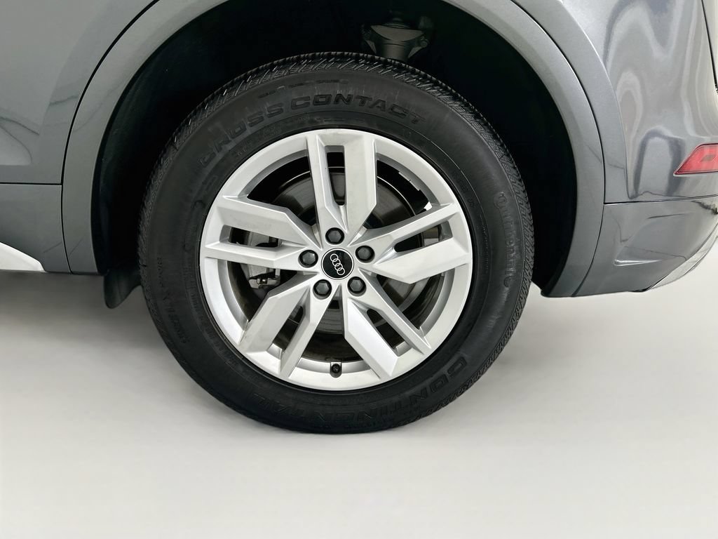 Certified 2023 Audi Q5 2.0T Premium w/ Convenience Package AWD/4WD image 29