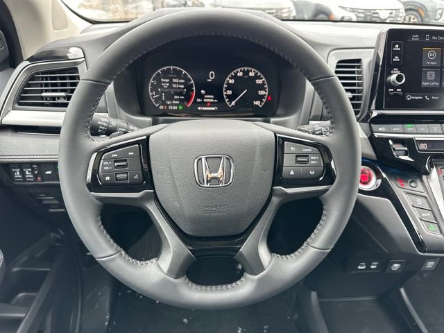 New 2026 Honda Odyssey Touring image 18