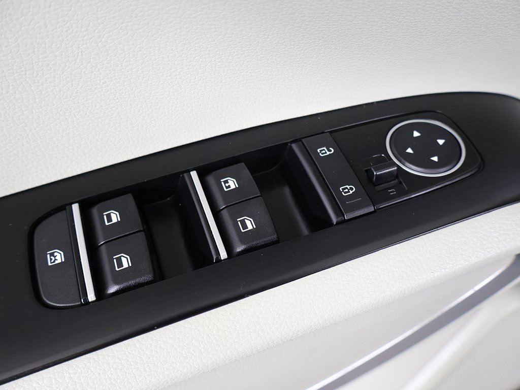 Used 2023 Kia Soul LX w/ LX Technology Package image 34