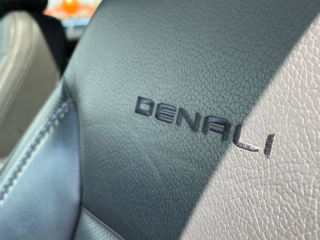 Used 2023 GMC Sierra 1500 Denali w/ Denali Reserve Package AWD/4WD image 29